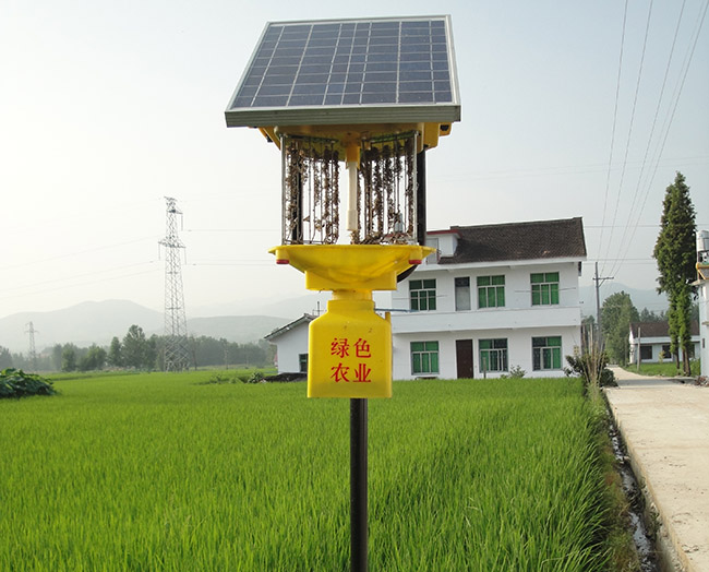 稻田殺蟲燈安裝標(biāo)準(zhǔn)，廠家提供兩種常見的安裝方式